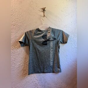 Under Armour Gray Short-Sleeve Performance Tee with Vertical Logo